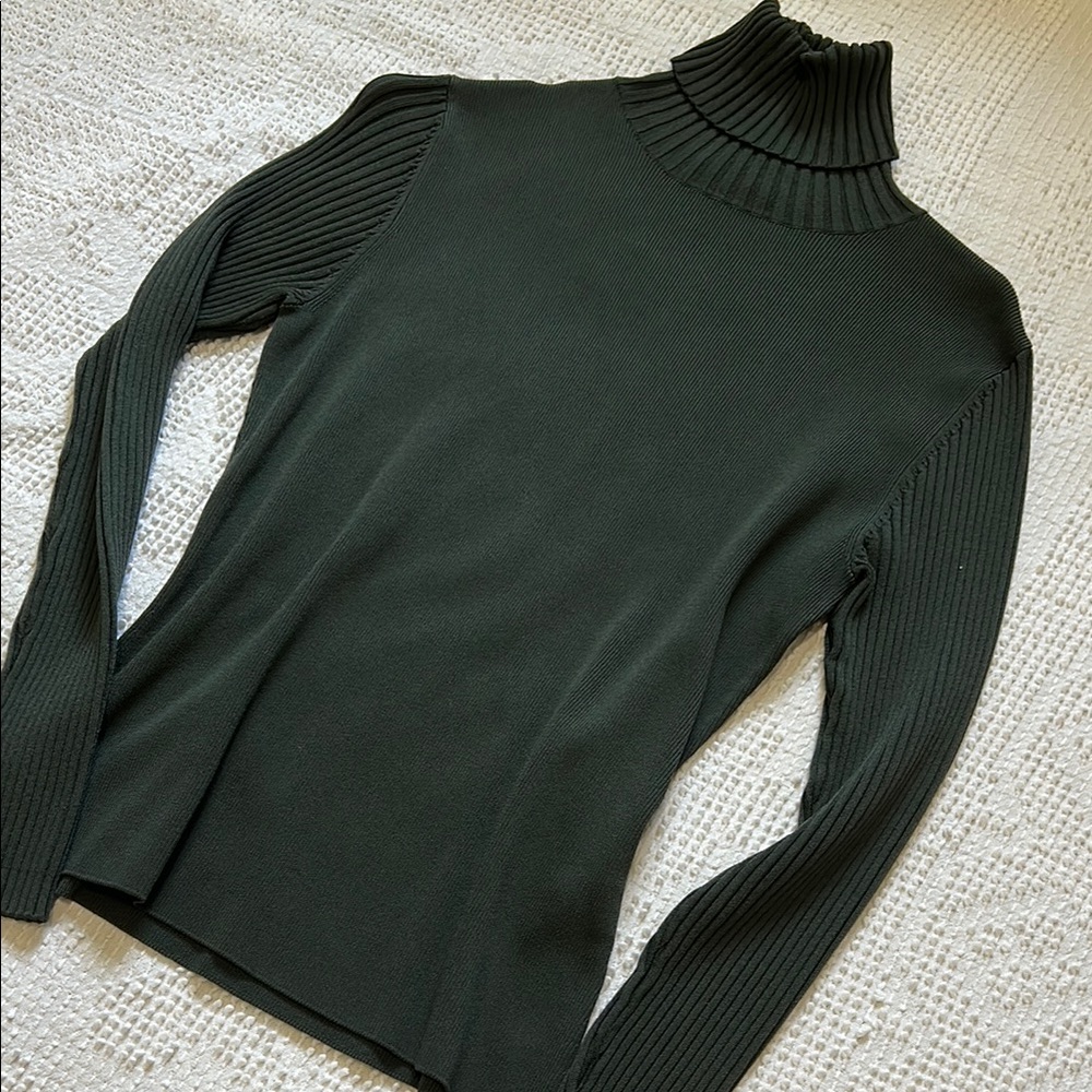 90s ribbed Elegant Dark Green Turtleneck Sweater